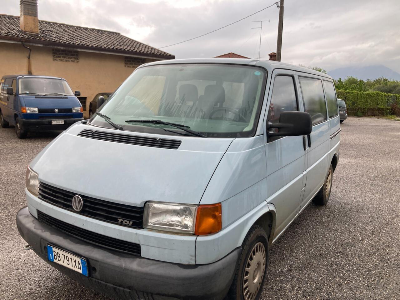 Volkswagen Transporter Transp. 2.5 TDI/102CV cat PC Furg. Vtr.