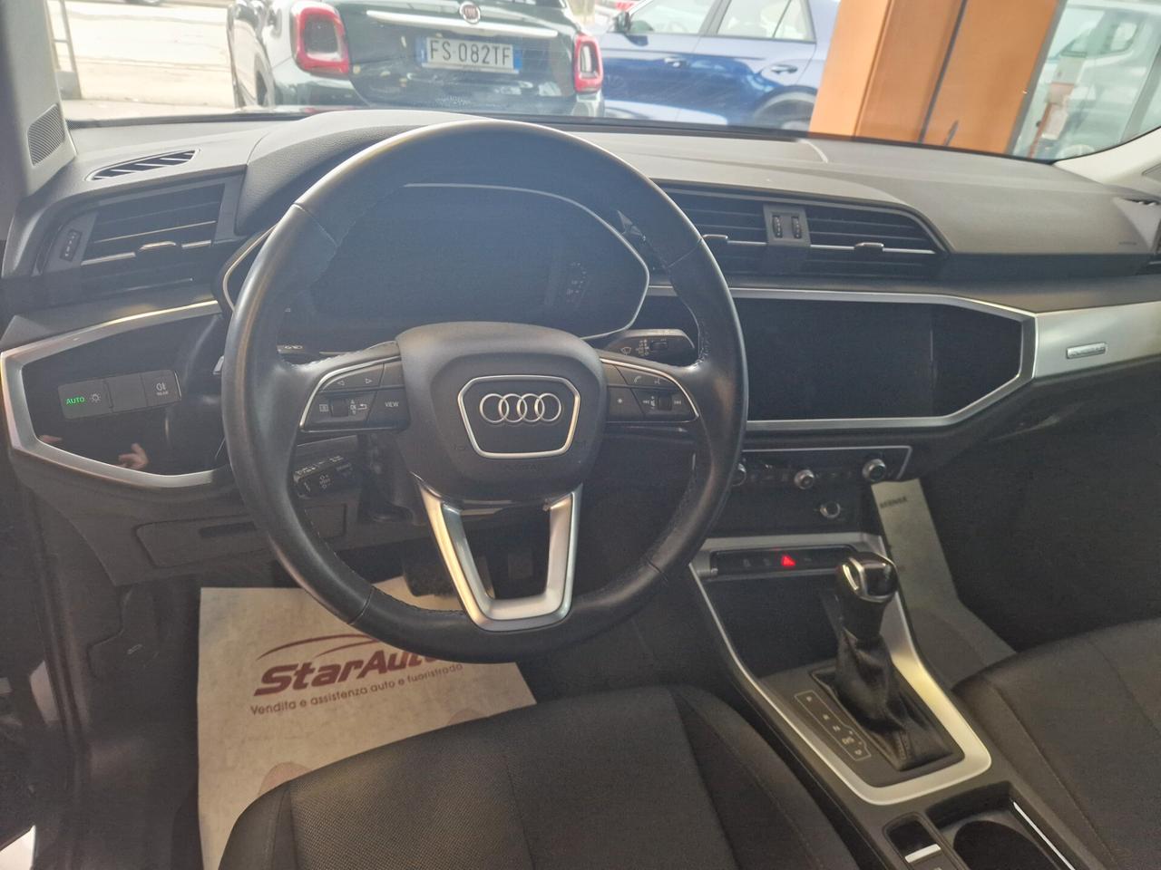 Audi Q3 35 TDI quattro S tronic Business Advanced