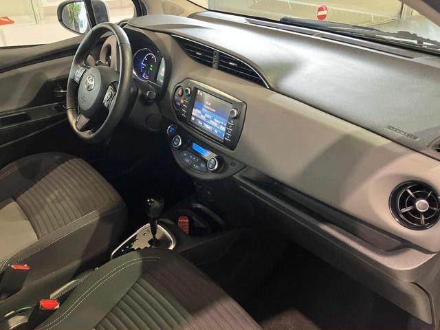 TOYOTA Yaris 1.5 Hybrid 5 porte Active