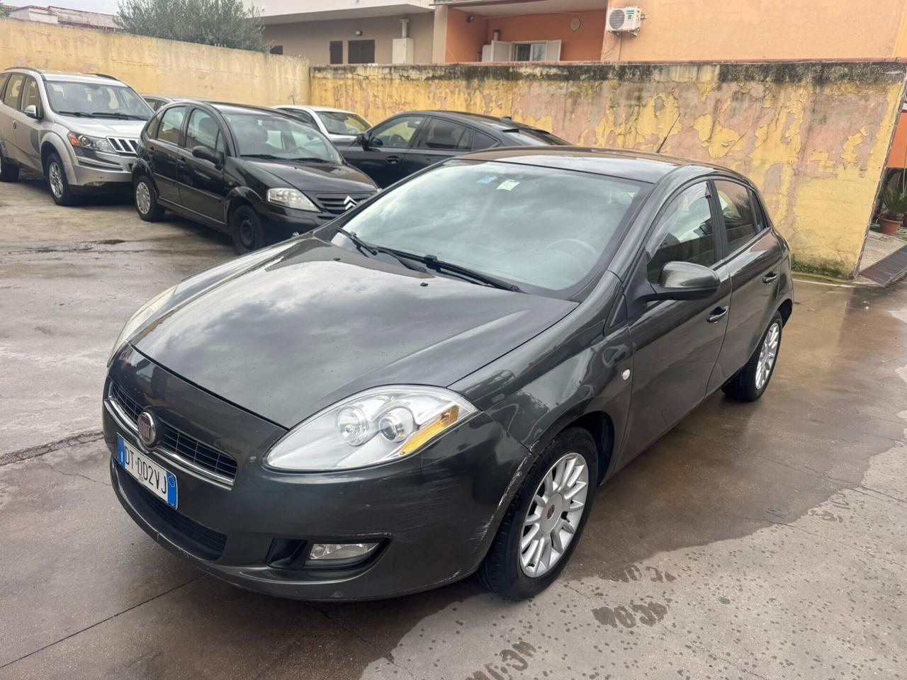 Fiat Bravo 1.4 16V Emotion B/GPL 90 cv (66 kw)