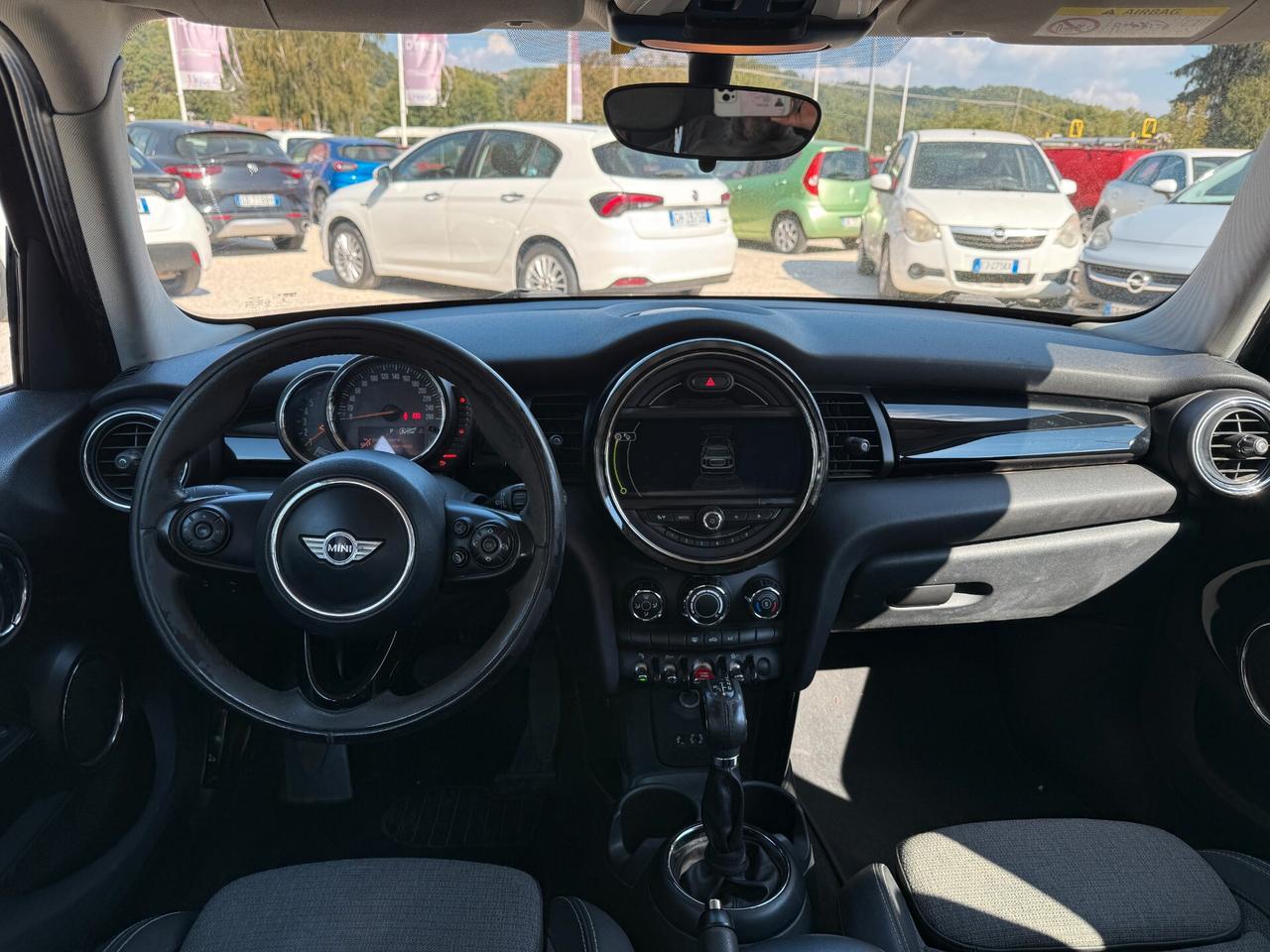 Mini 1.5 Cooper D Hype 5 porte AUTOMATICA