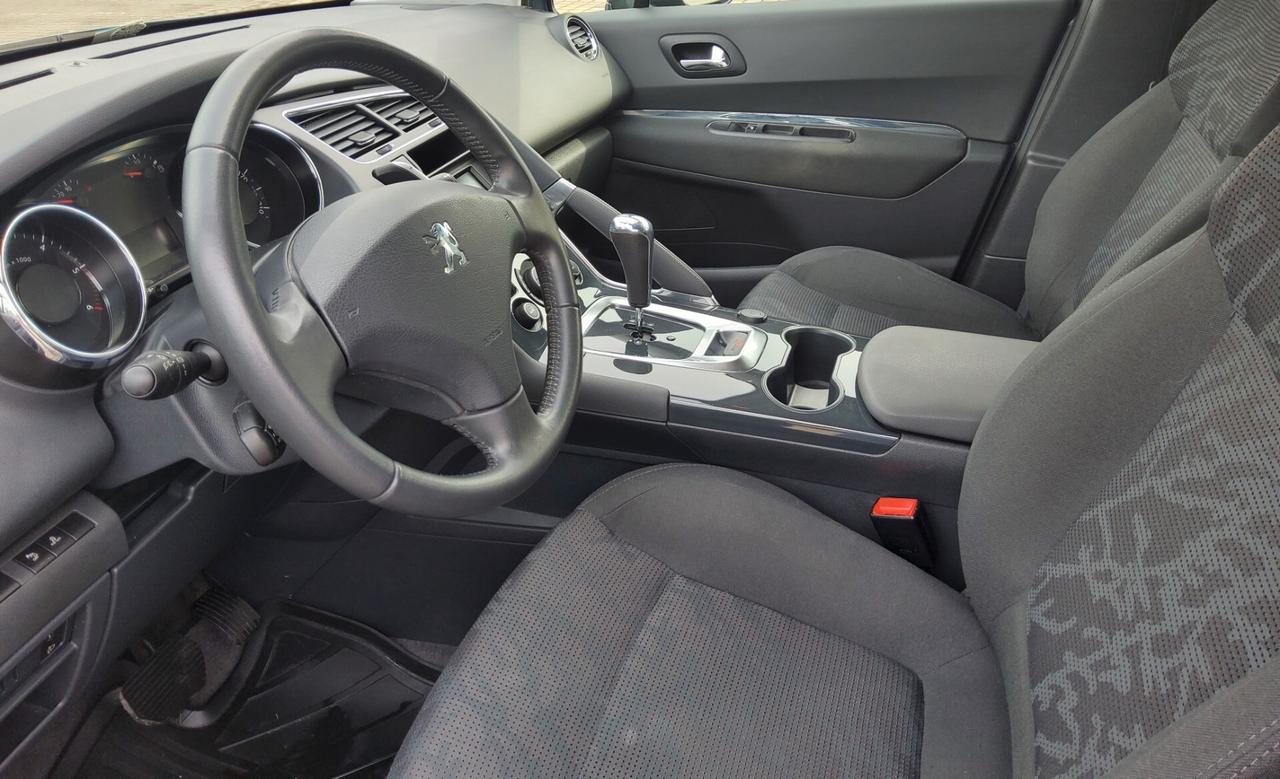 Peugeot 3008 1.6 e-HDi 112CV cambio robotizzato S.&S. Business