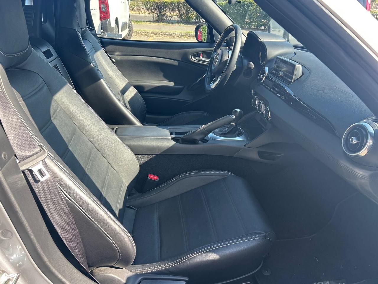 Fiat 124 Spider Lusso 1.4 Multiair Turbo #6928