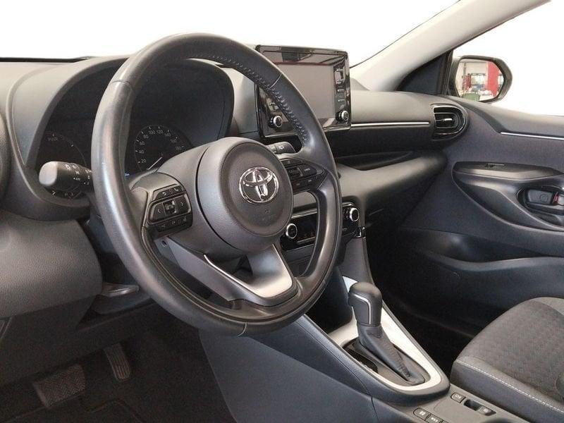 Toyota Yaris Hybrid Active MY22