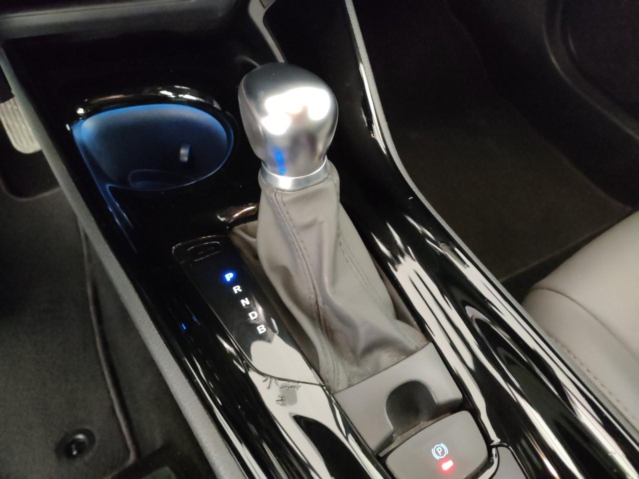 TOYOTA C-HR 1.8h Lounge e-cvt