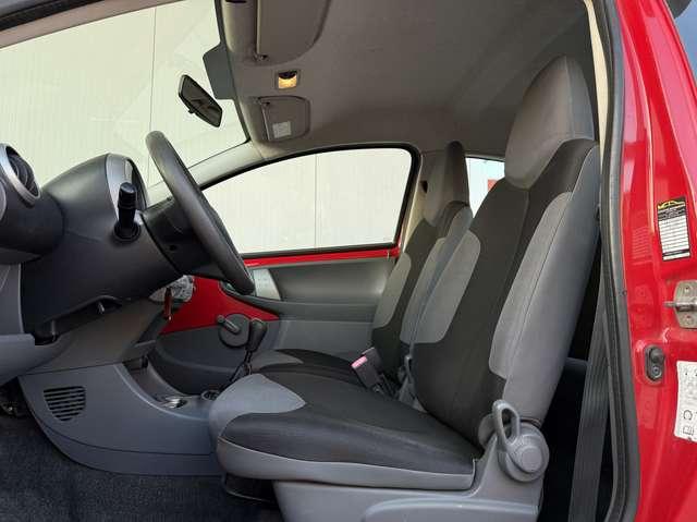 Peugeot 107 107 ADATTA NEOPATENTATI