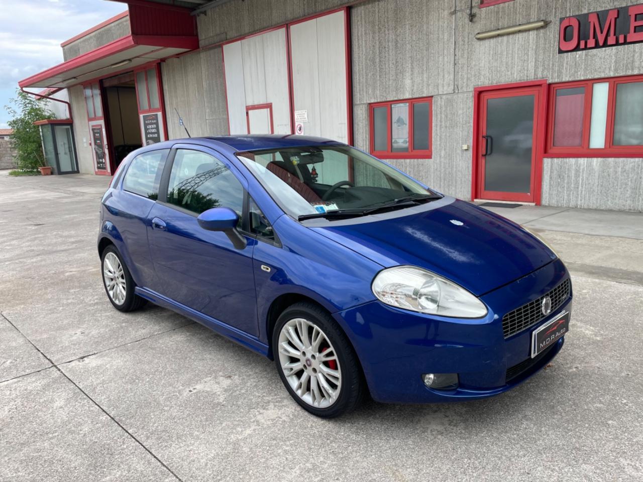 Fiat Grande Punto 1.4 Starjet 16V 3 porte Dynamic