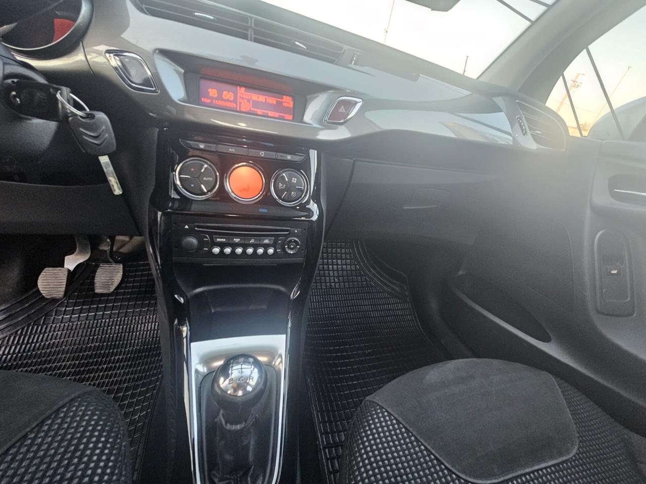 Citroen C3 1.4 HDi 70 Exclusive Neopatentati