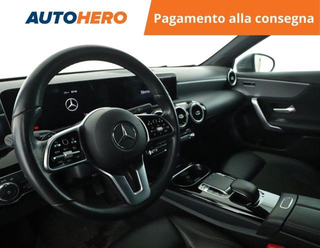 MERCEDES-BENZ A 200 Automatic Sport