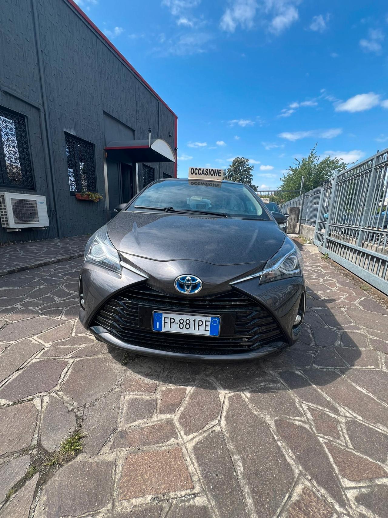 Toyota Yaris 1.5 5 porte Active