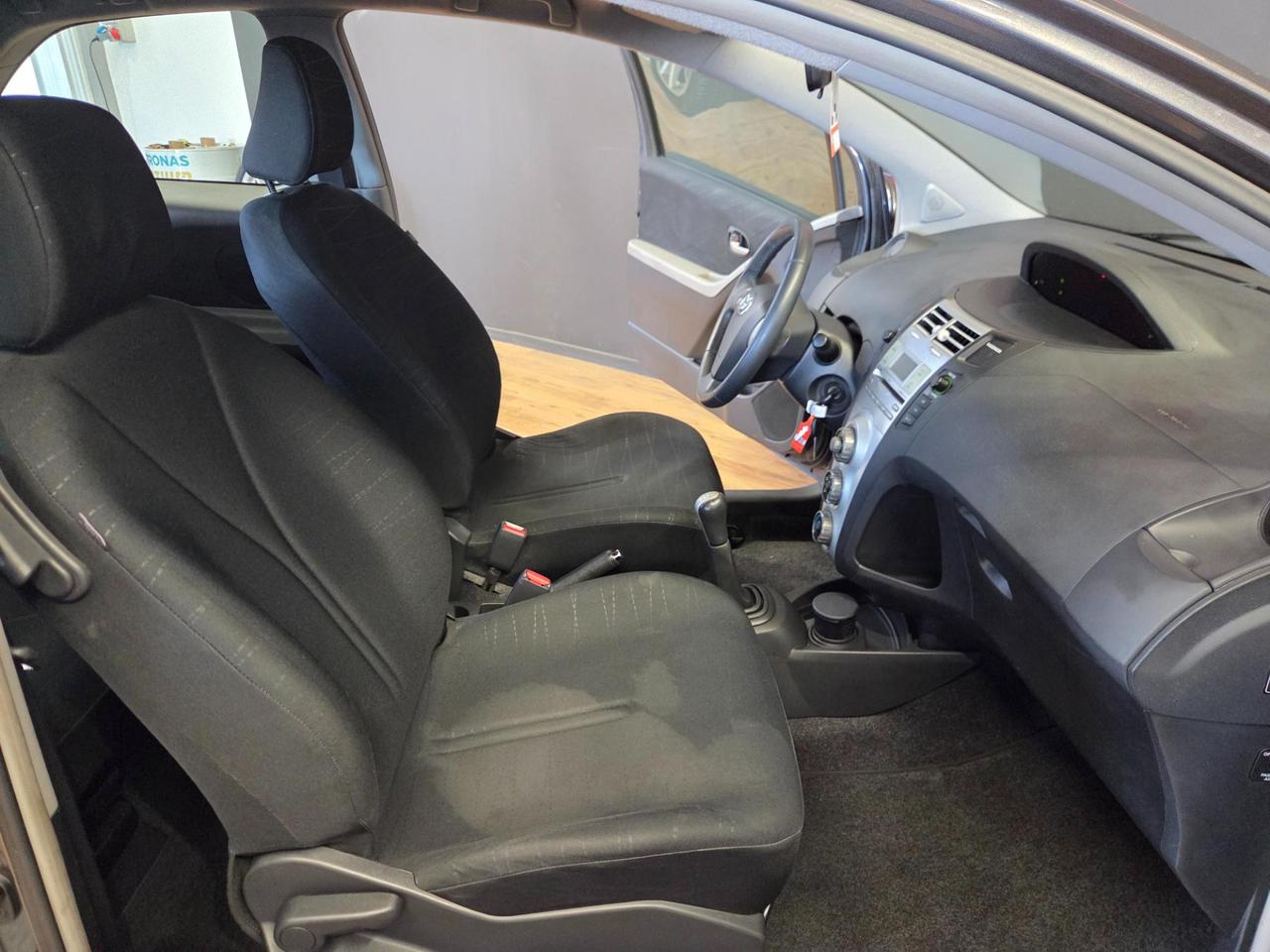 Toyota Yaris 3 Porte Yaris 3p 1.3 Sol