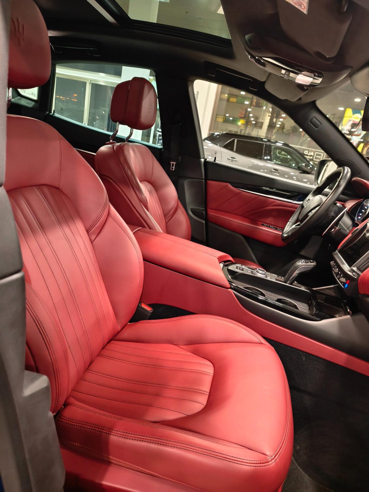 Maserati Levante MHEV 330 CV AWD GT Cartier