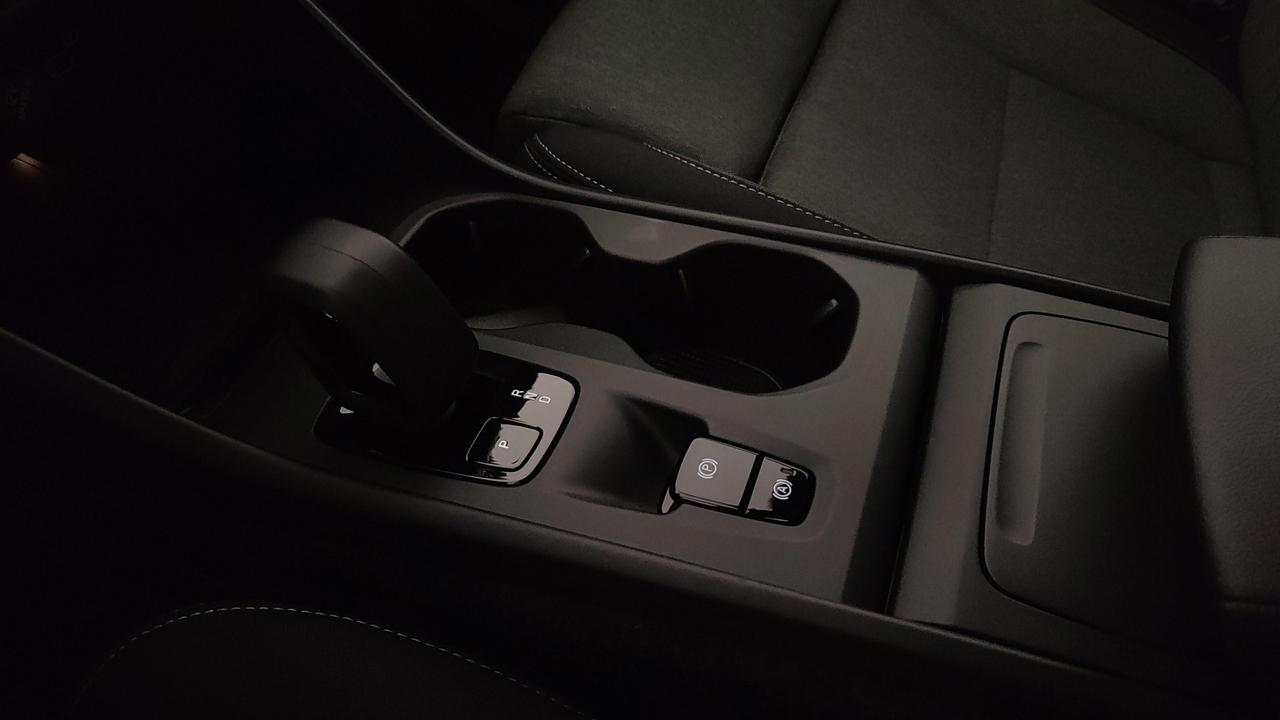 VOLVO XC40 2.0 b3 Core auto