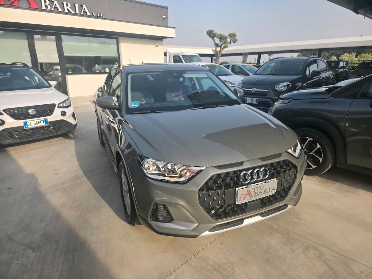Audi A1 allstreet 30 TFSI Identity Contrast