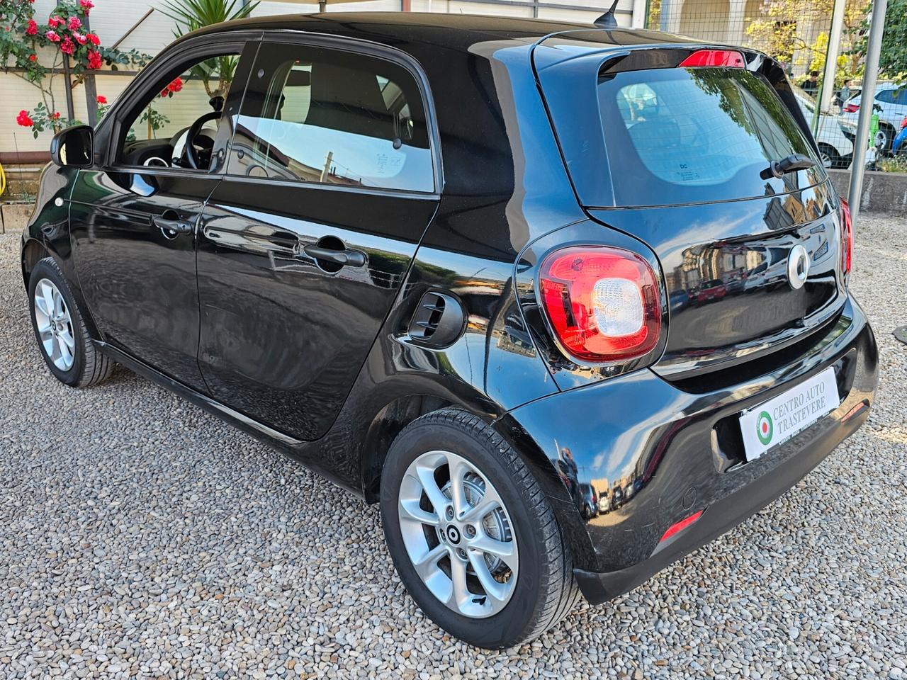 Smart ForFour 70 1.0 Youngster