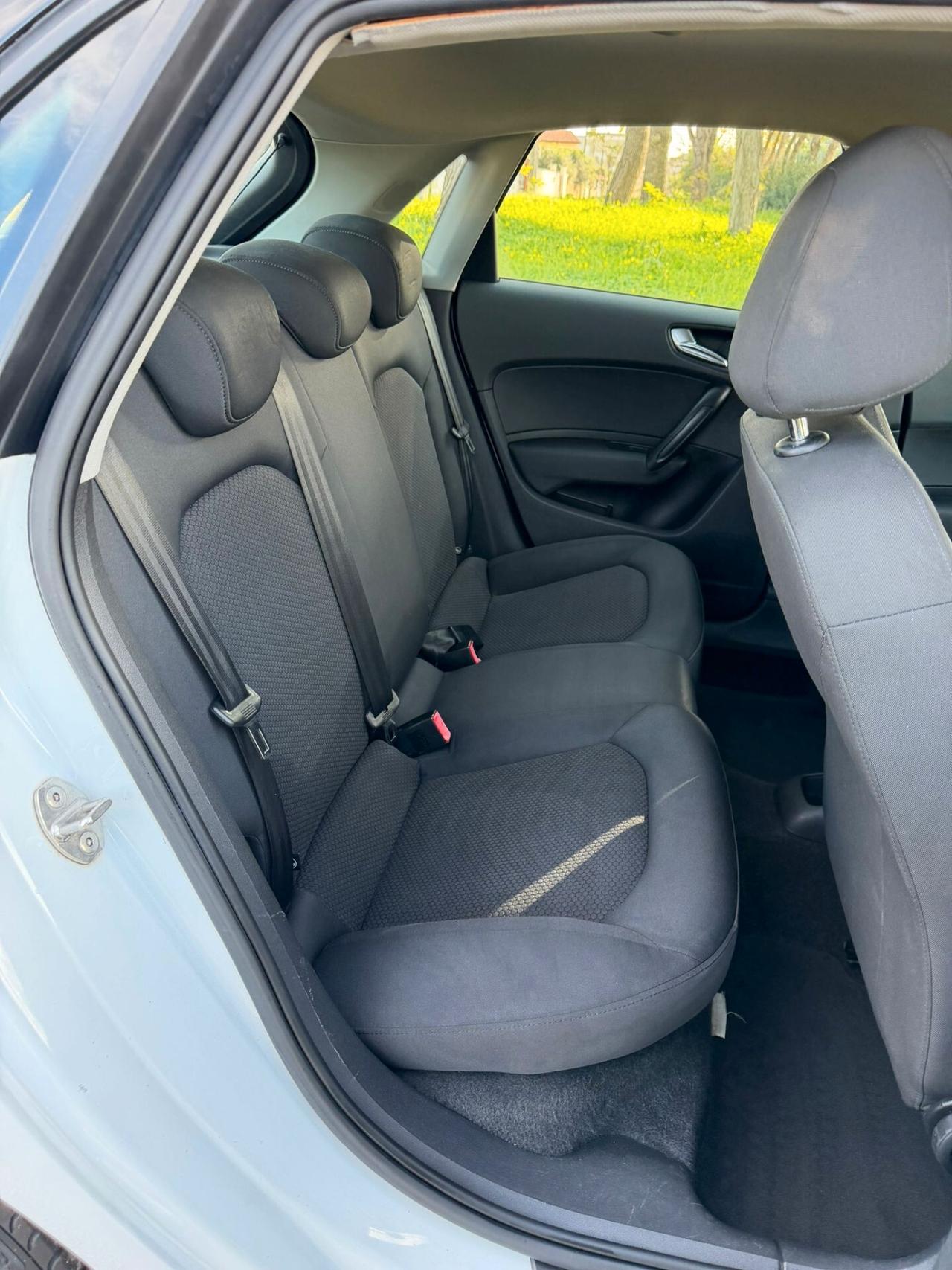 Audi A1 1.6 TDI S tronic line edition