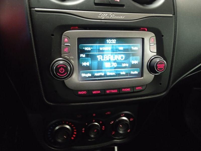 Alfa Romeo MiTo 1.4 T 120 CV GPL Distinctive