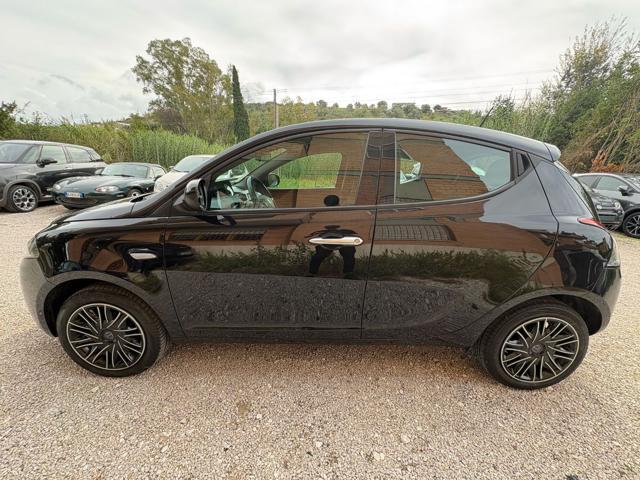 LANCIA Ypsilon 1.0 FireFly 5 porte S&S Hybrid Gold Plus