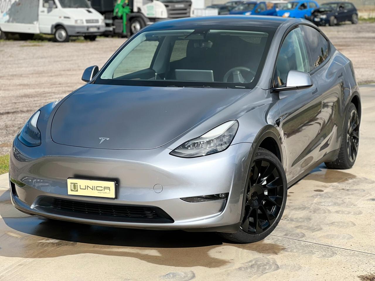 Tesla Model Y Performance AWD