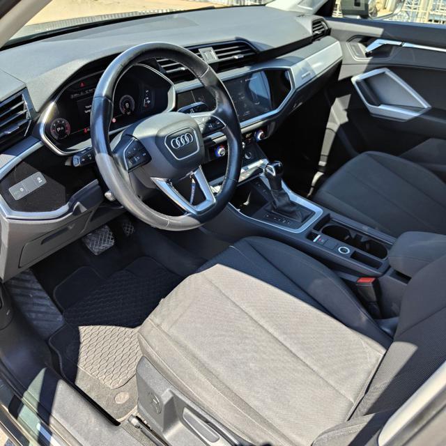 AUDI Q3 35 TDI quattro S tronic Business Advanced