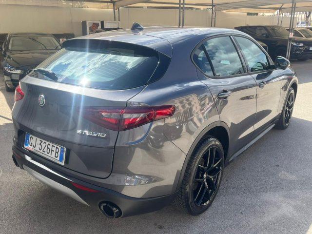 ALFA ROMEO Stelvio 2.2 Turbodiesel 160 CV AT8 RWD Super Business