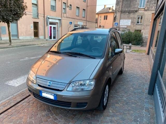 Fiat Idea 1.4 16V Dynamic