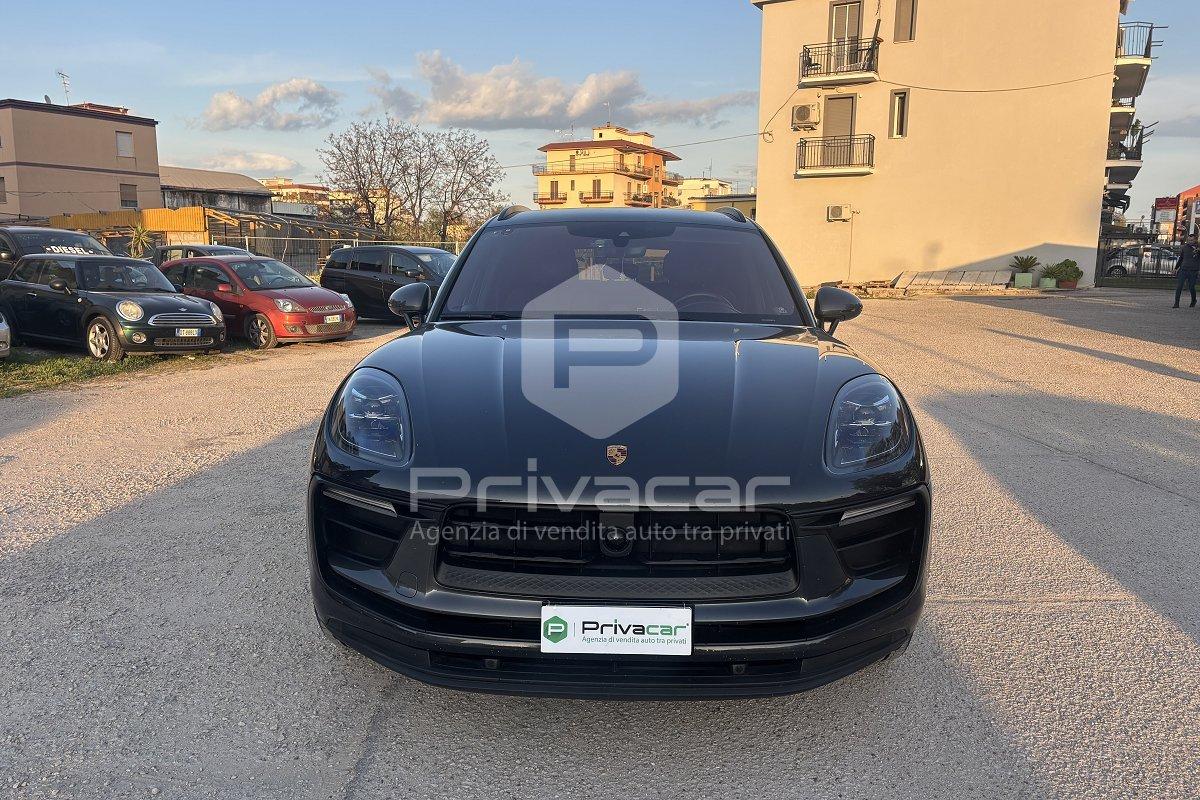 PORSCHE Macan 2.0 T