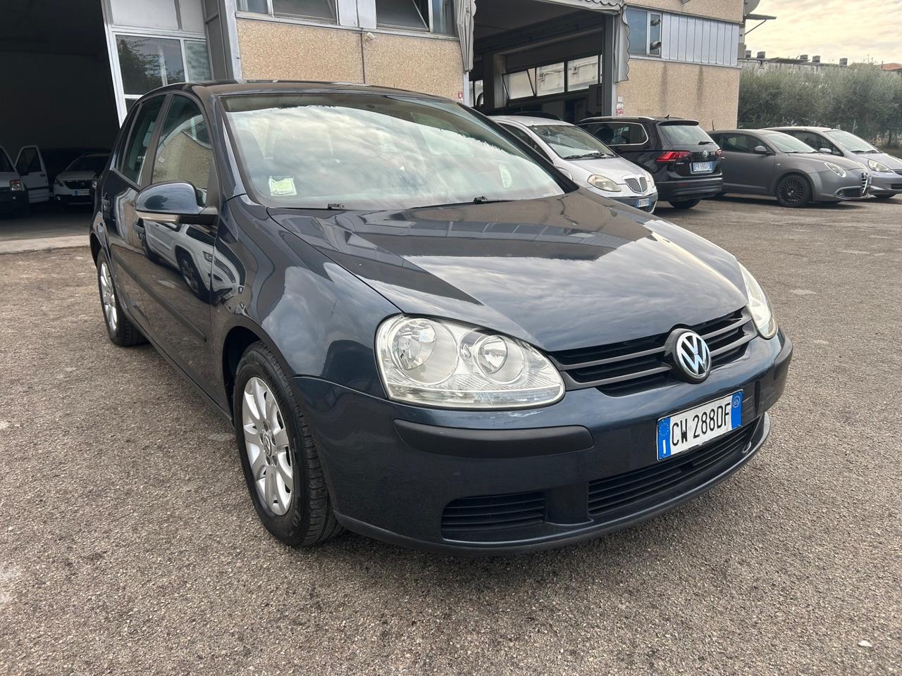Volkswagen Golf 1.9 TDI 5p