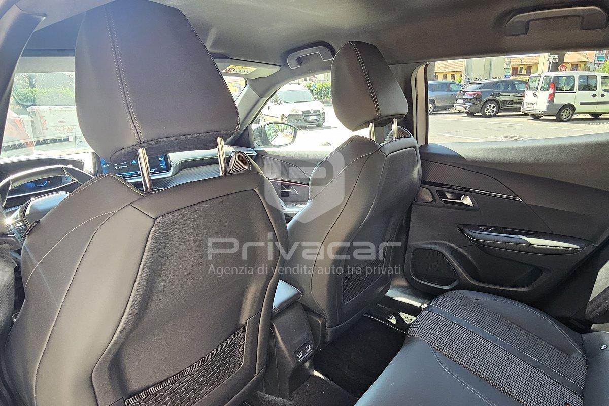 PEUGEOT 2008 PureTech 130 S&S GT