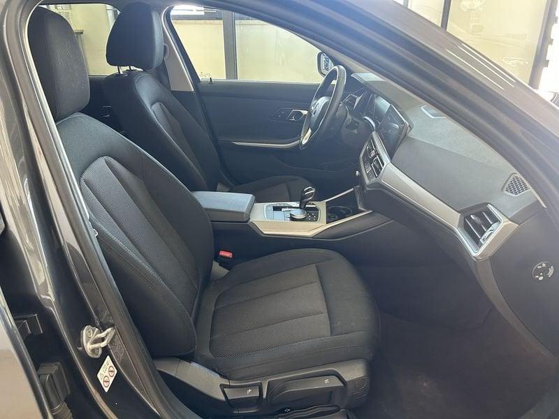 BMW Serie 3 316d 48V Business Advantage auto