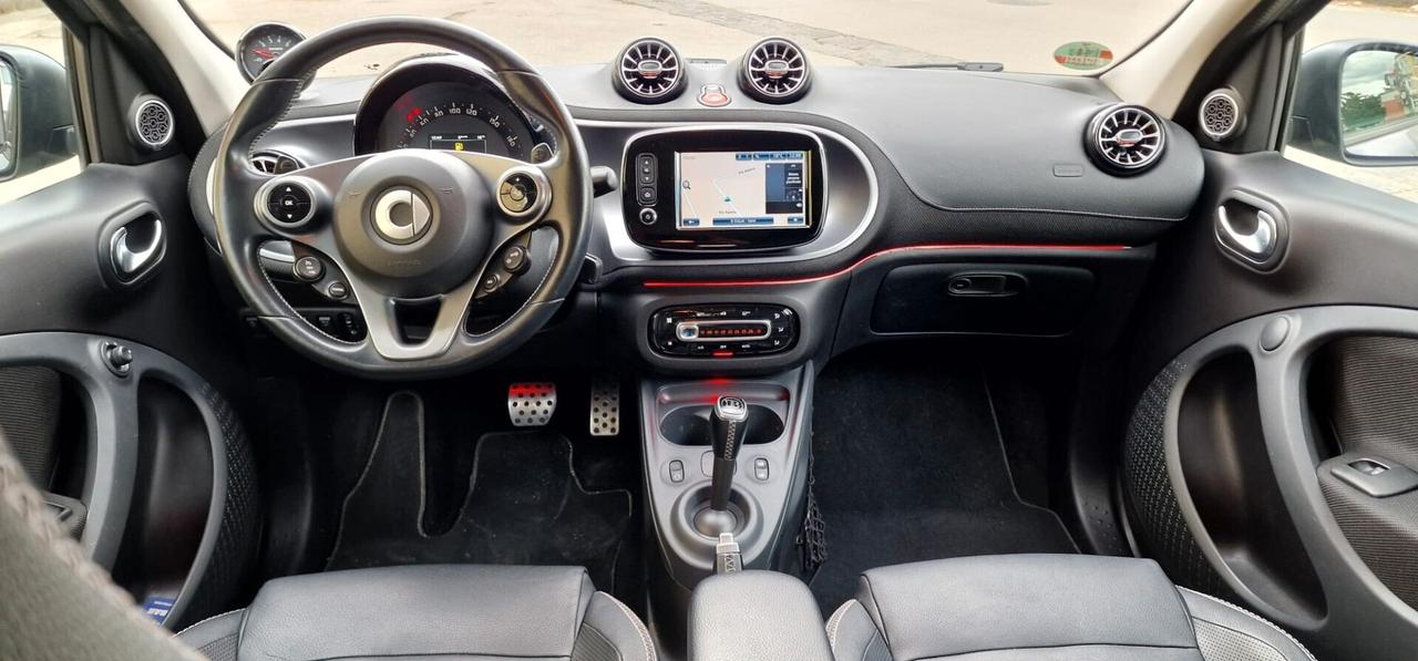 Smart ForFour BRABUS 0.9 Turbo 109CV twinamic Eclusive Cabrio