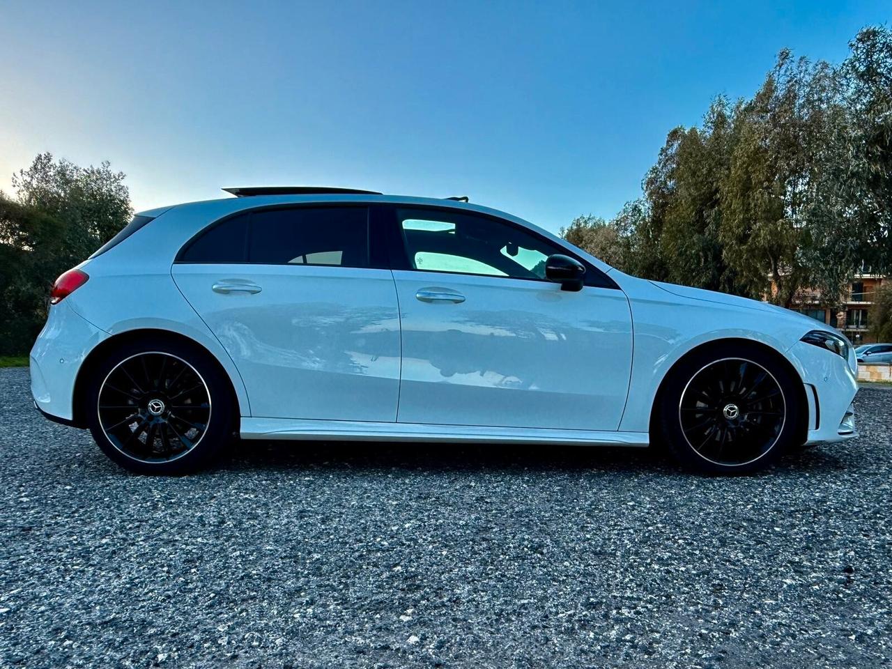 MERCEDES-BENZ A 200 D 150 CV AMG PREMIUM PLUS IVA ESP