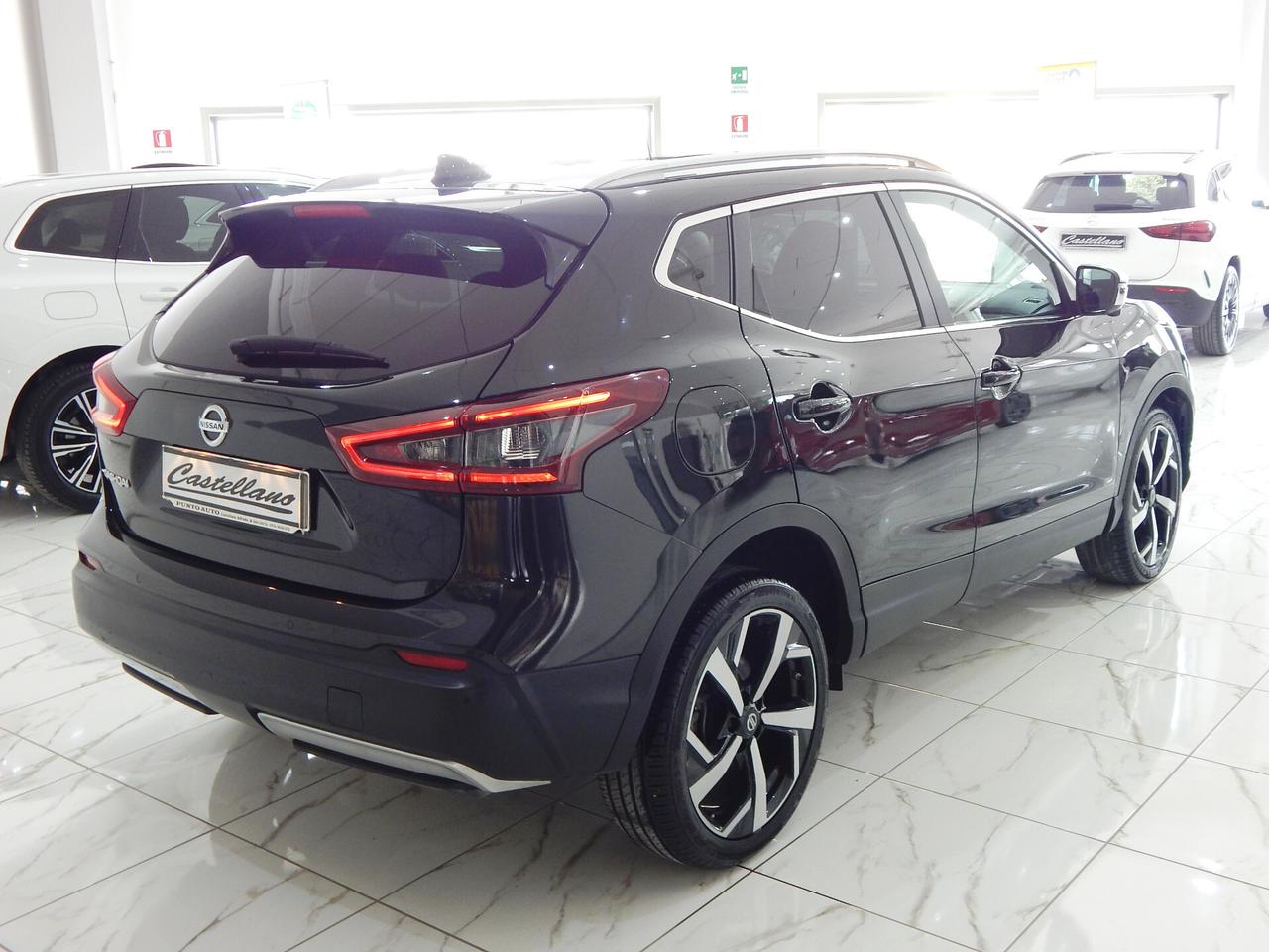 Nissan Qashqai 1.5 dci Tekna 115cv dct TETTO-NAVI-PELLE-RADAR-LED