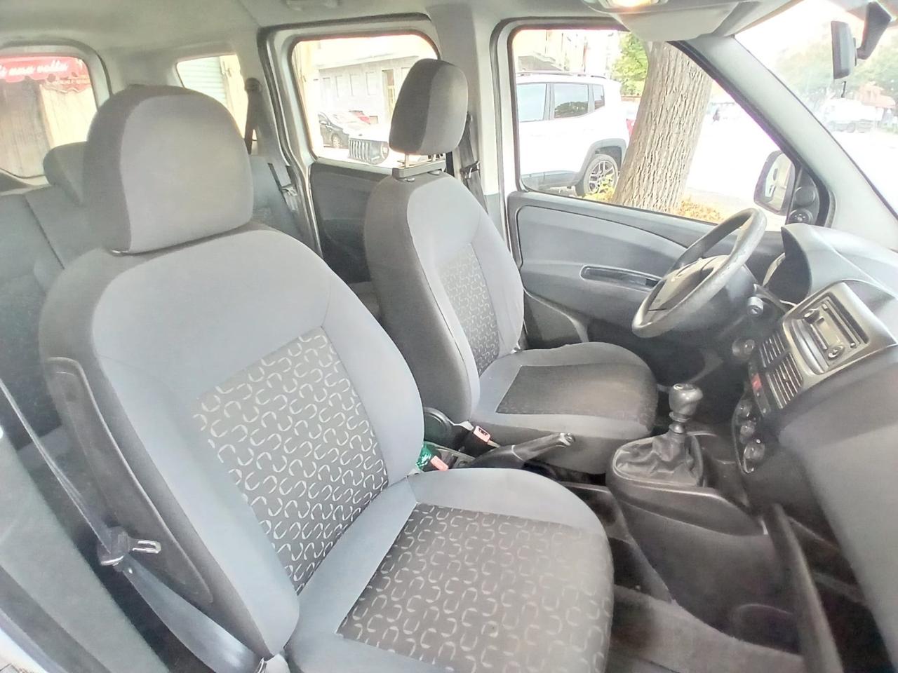 FIAT DOBLO 1.6 MTJ 105CV 7 POSTI INTROVAB CHIAMA