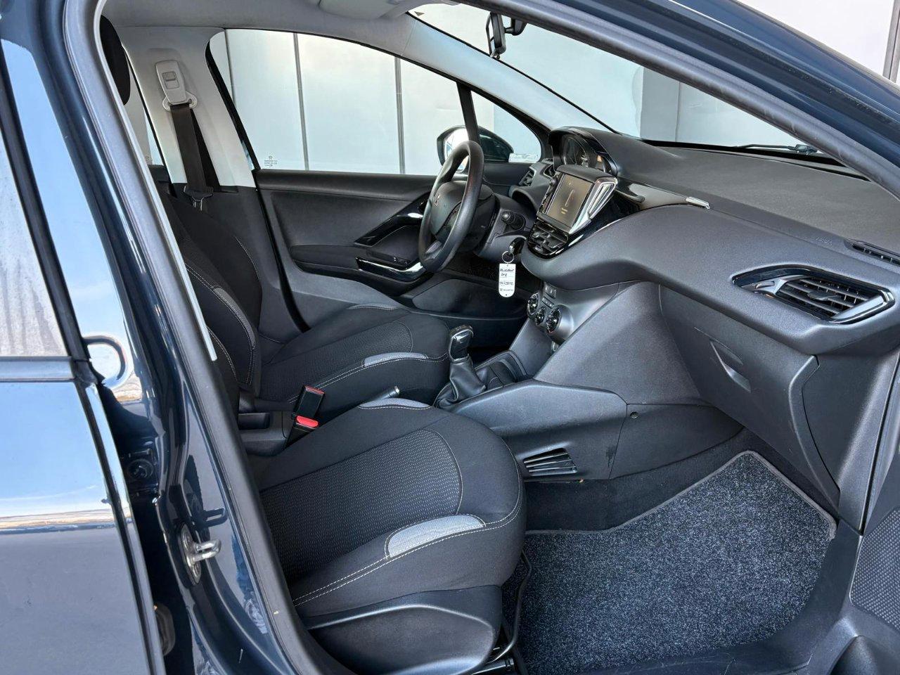 Peugeot 208 5 Porte 208 5p 1.0 puretech Access 68cv