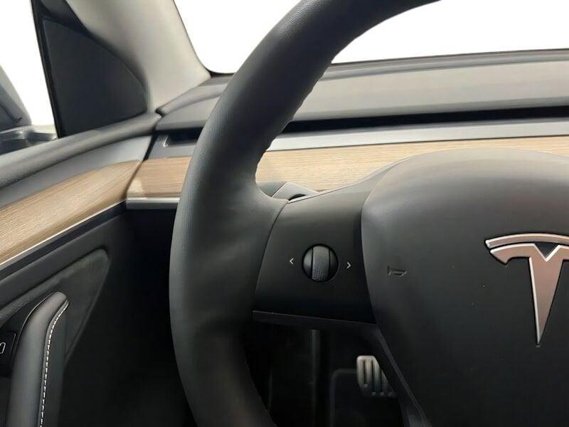 Tesla Model Y Performance AWD