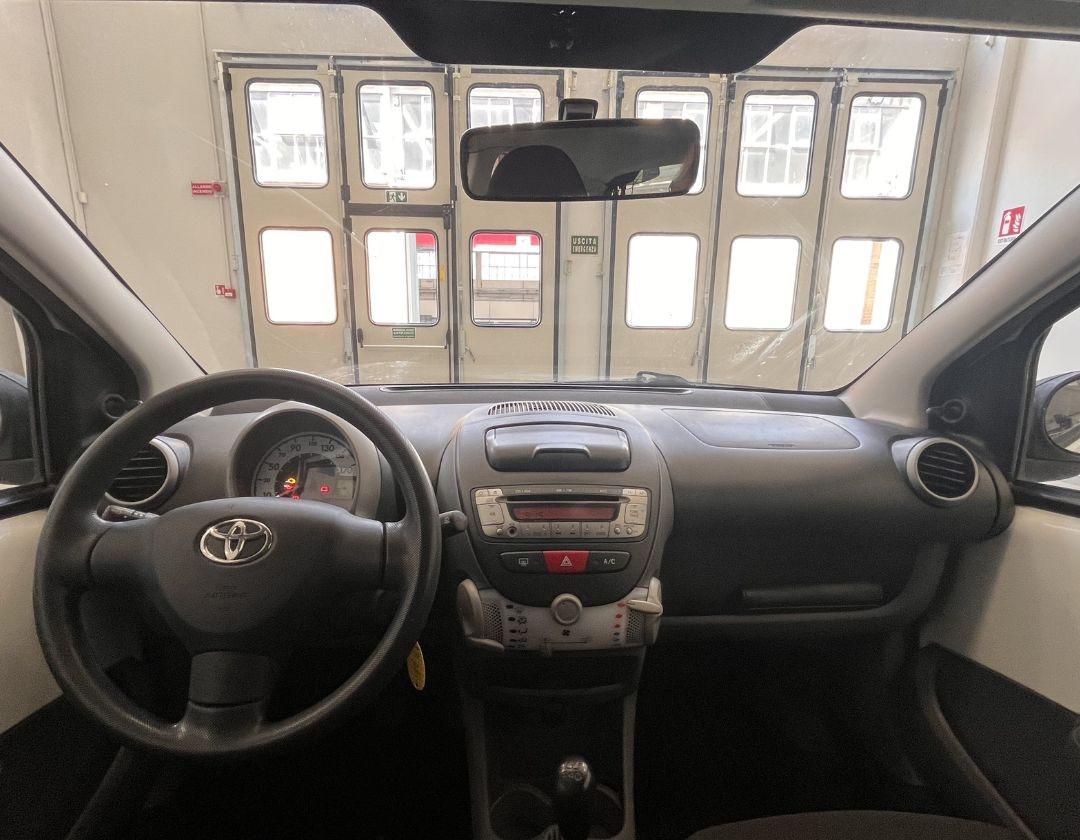 TOYOTA Aygo 1ª serie - Aygo 1.0 12V VVT-i 3 porte Now Connect