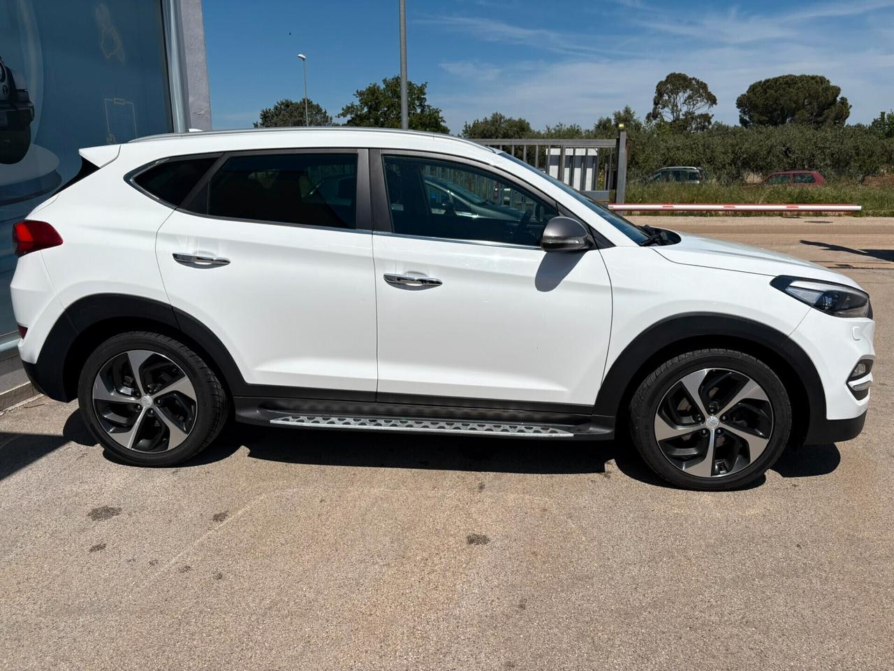 Hyundai Tucson 1.7 CRDi DCT XPossible