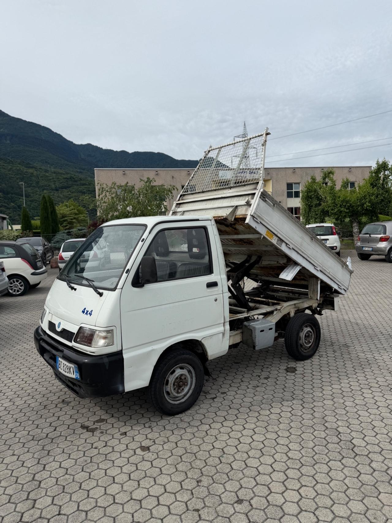 Piaggio Porter 1.3i 16V cat 4x4 Max.Tipper lungo