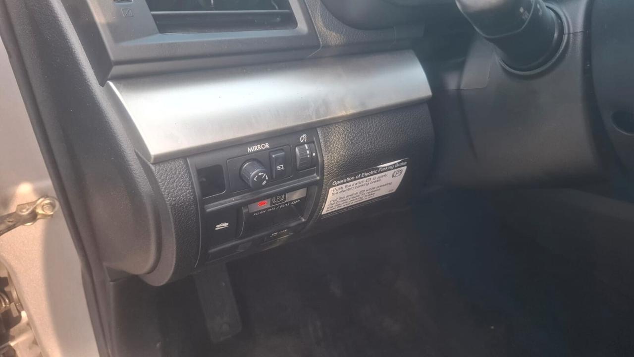 Subaru Legacy 2.0D SW Trend