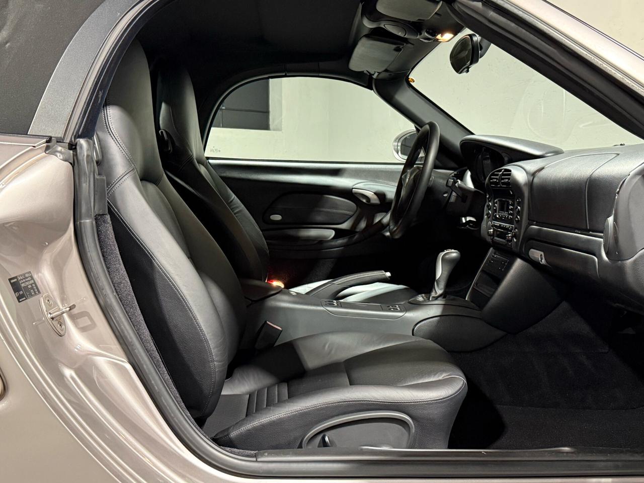 Porsche Boxster 2.7i 24V cat