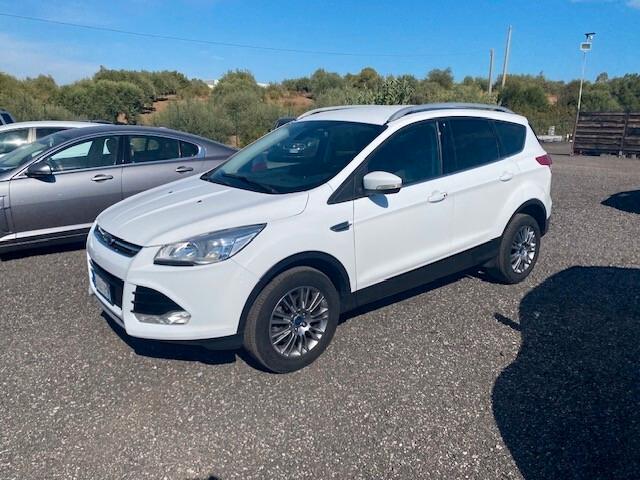 Ford Kuga 2.0 TDCI 163 CV 4WD Powershift Titanium