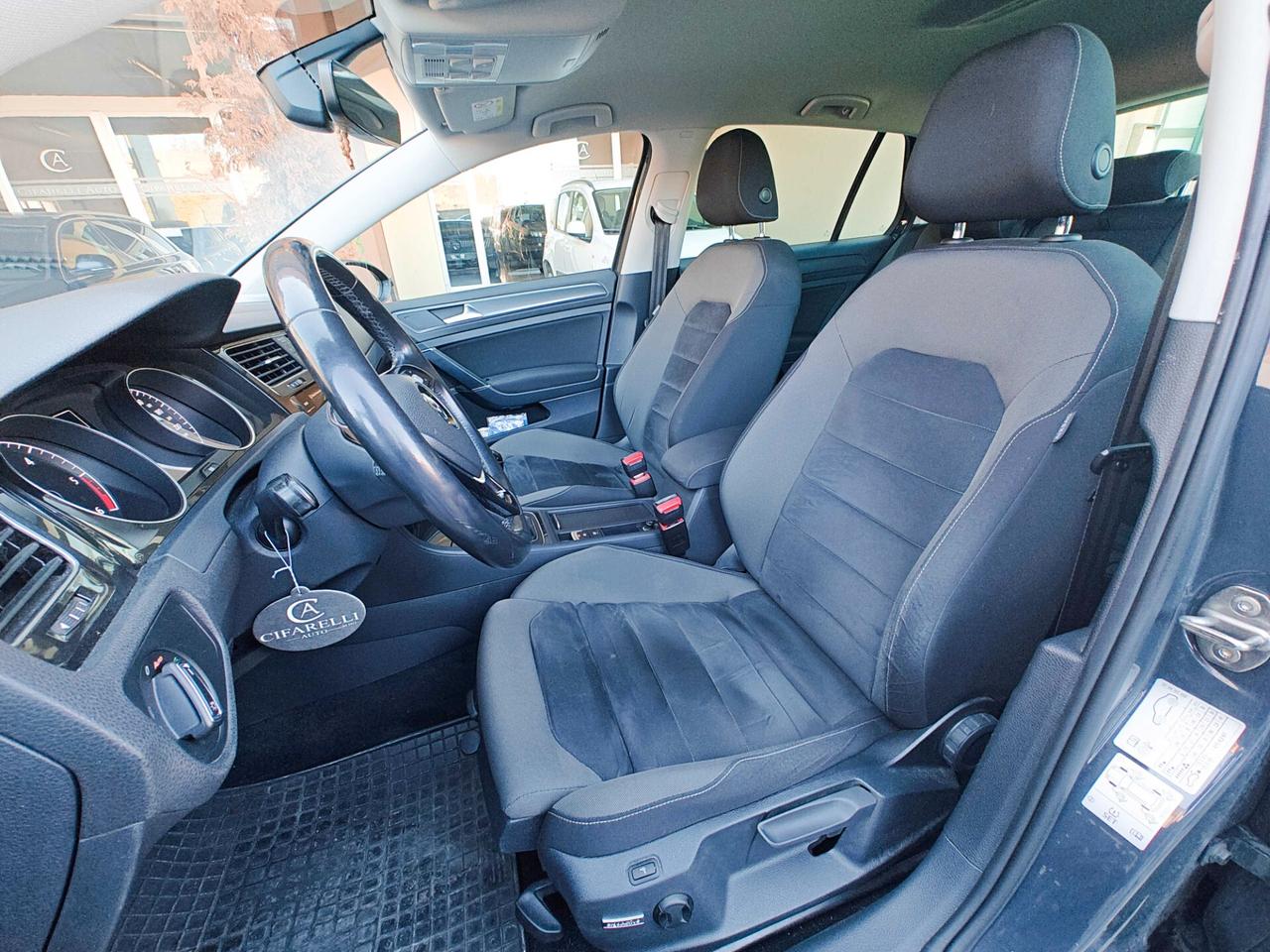 Volkswagen Golf 2.0 TDI 5p. Executive BlueMotion Technology