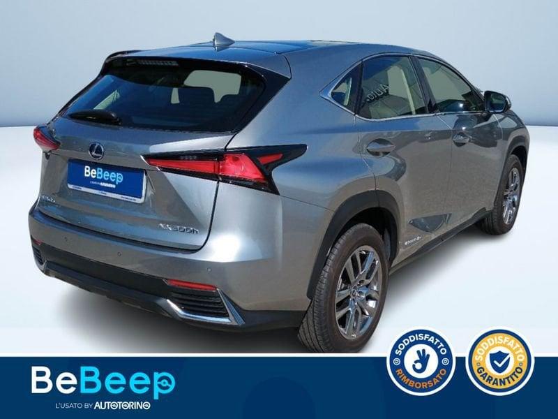 Lexus NX 300H 2.5 PREMIUM 4WD CVT