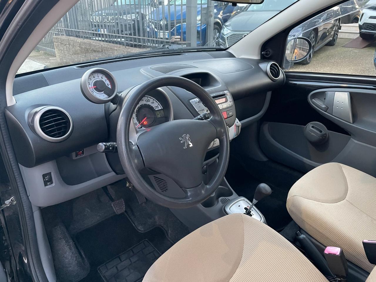 PEUGEOT 107 1.0 68CV 2Tronic SWEET YEARS 5p