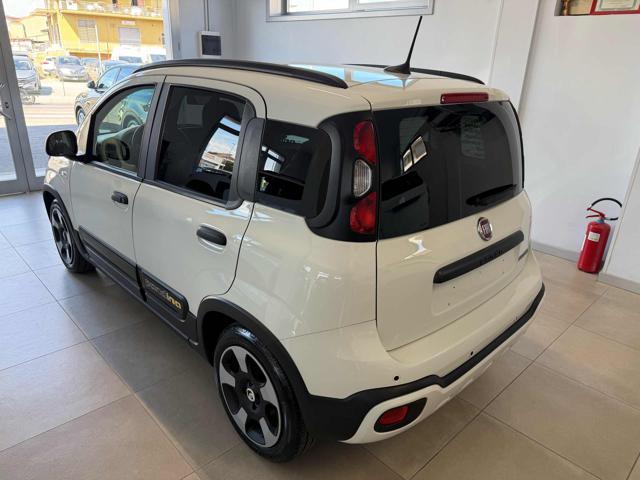 FIAT Panda Cross 1.0 FireFly S&S Hybrid Pandina