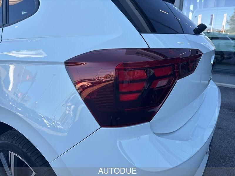 Volkswagen Polo VI 2022 1.0 tsi R-Line 95cv dsg