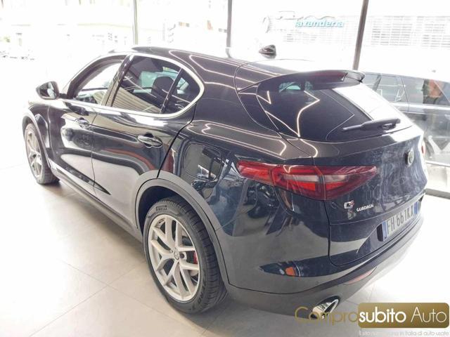 ALFA ROMEO Stelvio 2.0 Turbo 280 CV AT8 Q4 Super
