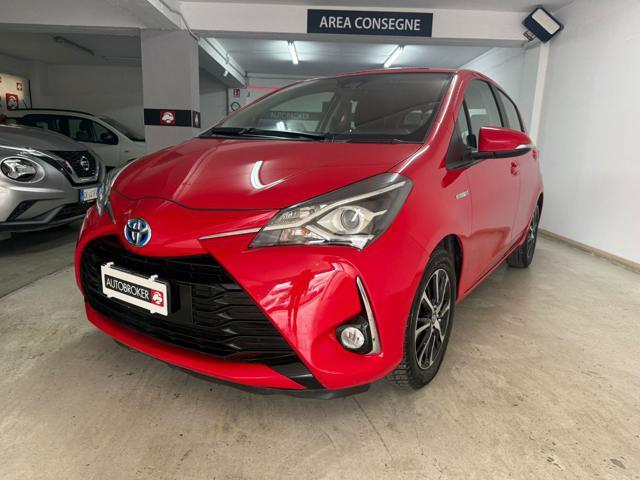 TOYOTA Yaris 1.5 Hybrid 5 porte Business