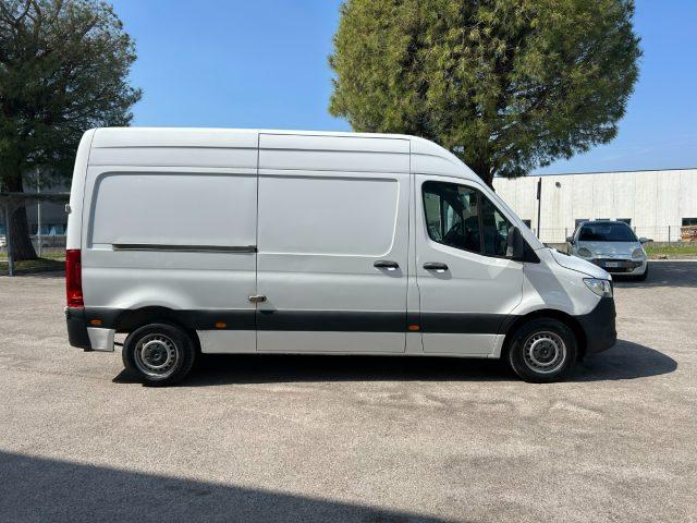 MERCEDES-BENZ Sprinter F39/35 311 CDI FWD TA Furgone
